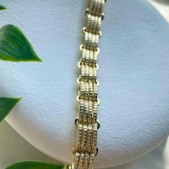 Chain Bracelet 14k Gold Plated Luxury Design - Picture 10 of 14